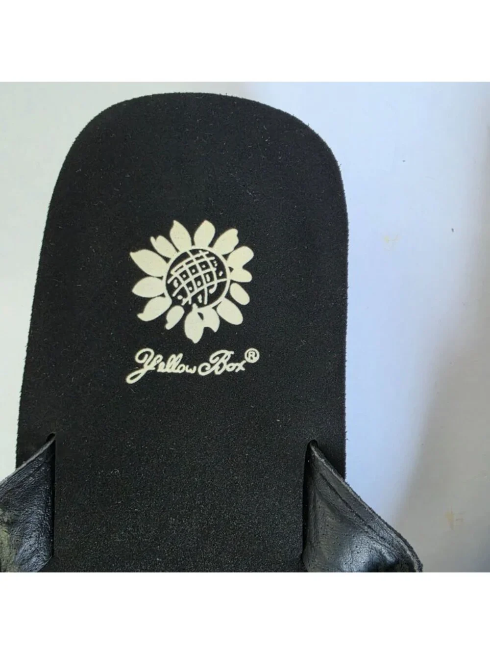 Yellow Box Rhinestone Flip Flops Black Wedge Comfort Thong Sandals. Size 10 - Picture 9 of 9